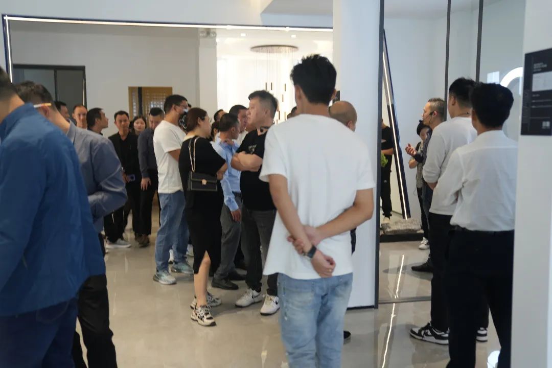 诺尊铝材发布会